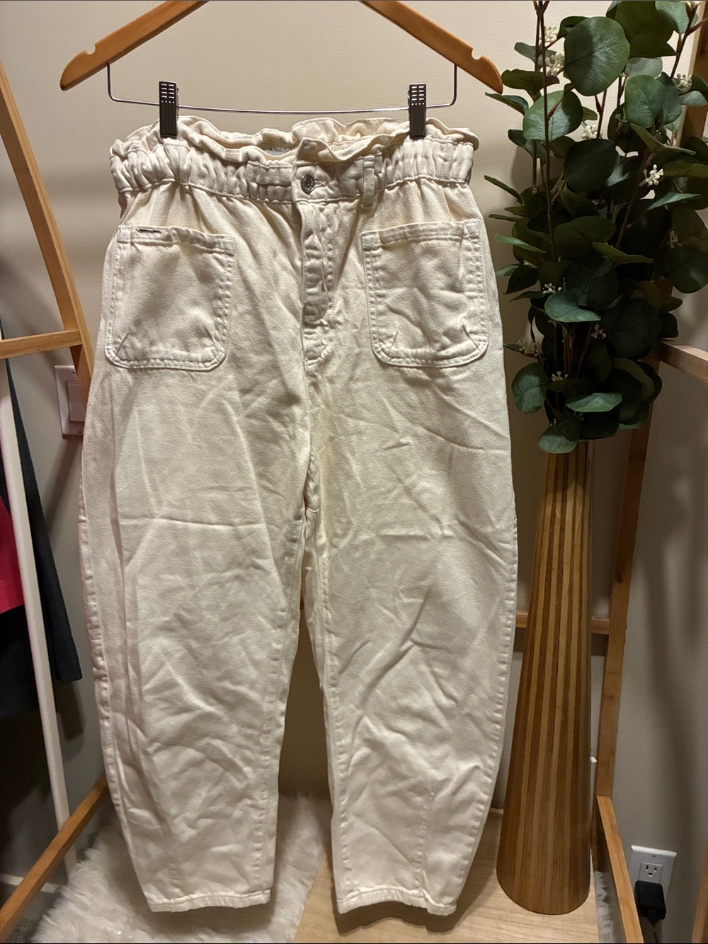 Zara Cream High-Rise Paperbag Waist Women's Pants
